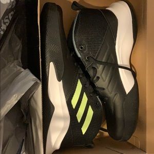 Adidas quarter inch black leather tennis shoes